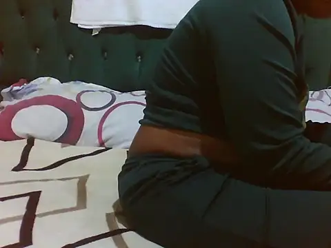 Sexy Riri online show from April 18, 2026, 10:10 pm