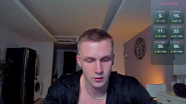 Samuel Andrew online show from December 23, 2025, 3:26 am