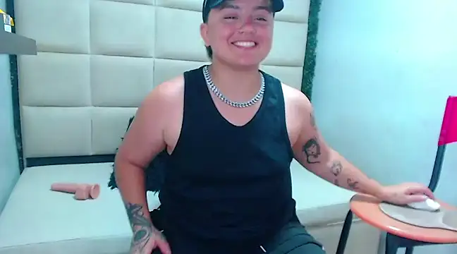 isabeautyx19 online show from January 29, 2025, 6:18 pm