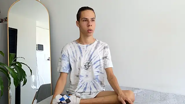 grey   27 online show from March 1, 2025, 2:23 pm