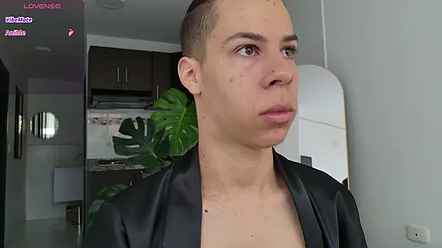 grey   27 online show from October 4, 2025, 12:03 pm