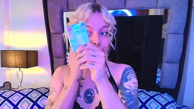 Bonnie vega online show from February 16, 2025, 7:49 pm