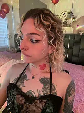 Bonnie vega online show from February 6, 2026, 8:23 pm