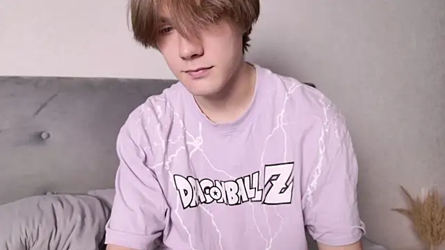 callmenineoneseven online show from October 1, 2025, 7:20 pm