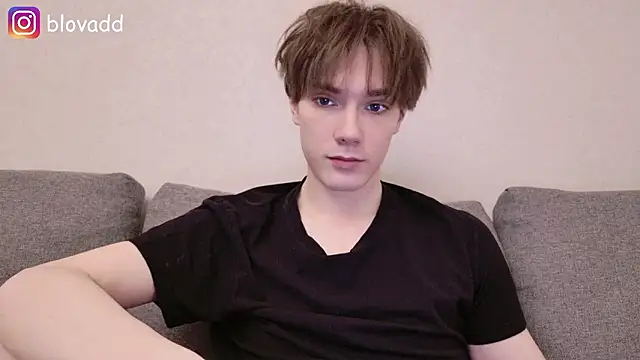 callmenineoneseven online show from February 20, 2026, 8:42 pm