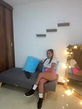 Snapshot of alexa_joonesofficial chatting on January 22, 2025, 11:43 pm alexa joonesofficial online show from January 22, 2025, 11:43 pm