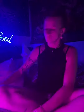 Snapshot of Cutetrans90 chatting on March 23, 2025, 8:37 am Cutetrans90 online show from March 23, 2025, 8:37 am