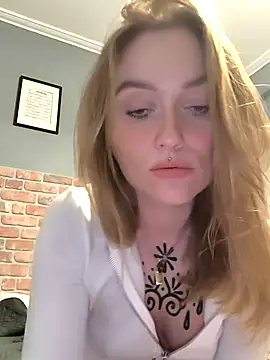 Snapshot of Goldloeckchen159 chatting on February 14, 2026, 5:21 pm Goldloeckchen159 online show from February 14, 2026, 5:21 pm