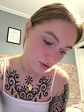 Snapshot of Goldloeckchen159 chatting on February 15, 2026, 5:20 pm Goldloeckchen159 online show from February 15, 2026, 5:20 pm