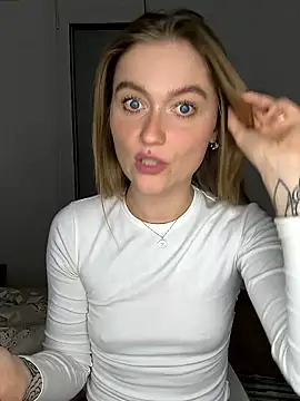 Snapshot of Goldloeckchen159 chatting on March 22, 2026, 6:44 pm Goldloeckchen159 online show from March 22, 2026, 6:44 pm