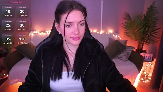 MilaSecrett online show from March 14, 2026, 1:49 pm