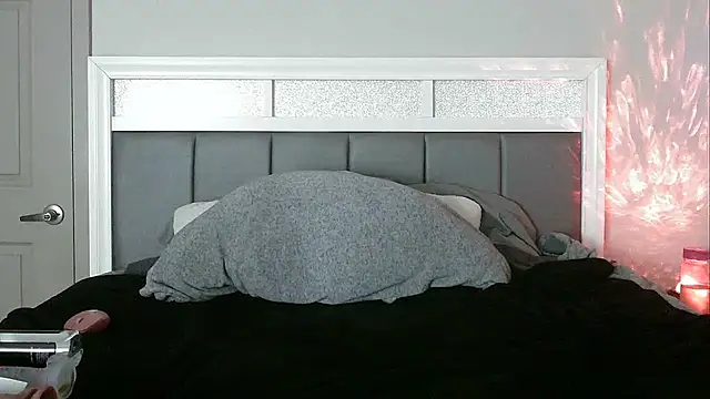 jazzys w0rld online show from February 14, 2025, 9:03 am