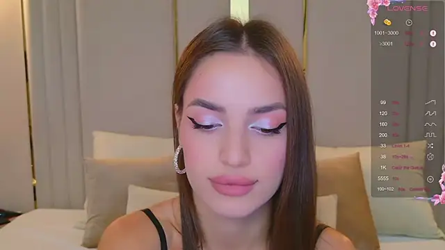 BellaHalles online show from October 24, 2025, 6:10 am