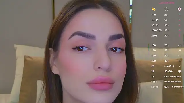 BellaHalles online show from April 9, 2026, 5:51 am