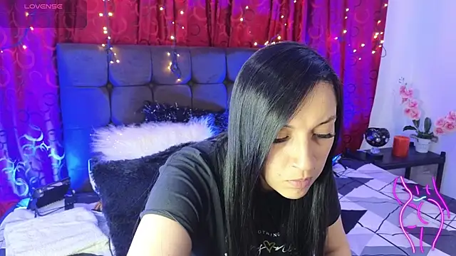 Majuu   online show from November 13, 2025, 11:42 am