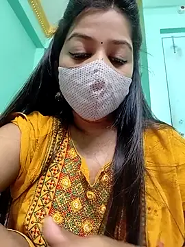 Monalisa Singh online show from September 17, 2025, 6:20 pm