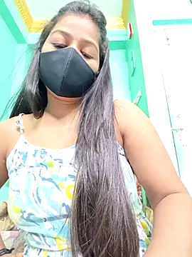 Monalisa Singh online show from October 10, 2025, 6:29 pm