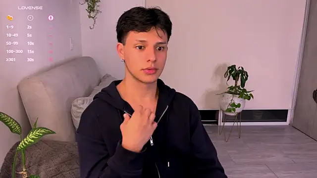 Snapshot of Alexxblue chatting on October 15, 2025, 2:55 am Alexxblue online show from October 15, 2025, 2:55 am