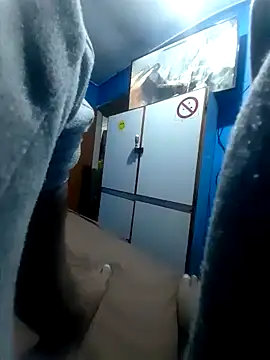 Snapshot of charraa1 chatting on December 1, 2024, 5:57 pm charraa1 online show from December 1, 2024, 5:57 pm