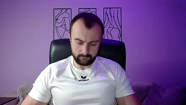 brindlefly6969 online show from January 18, 2025, 9:55 pm