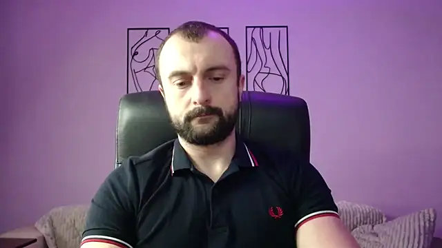 brindlefly6969 online show from January 25, 2025, 11:23 am