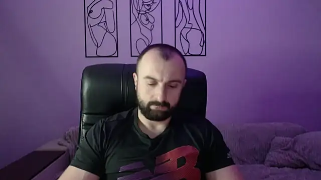 brindlefly6969 online show from December 15, 2025, 12:20 pm