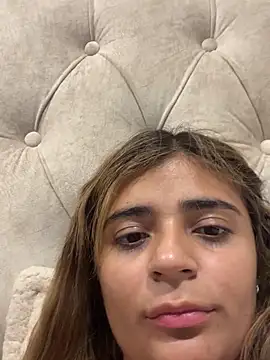 pamell col online show from October 3, 2025, 3:03 am