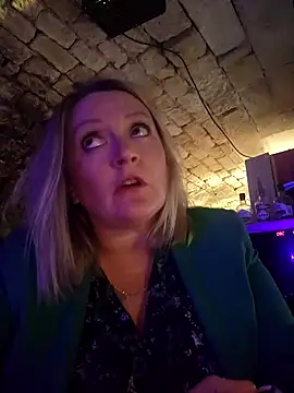 lady charlyne online show from March 7, 2025, 8:44 pm