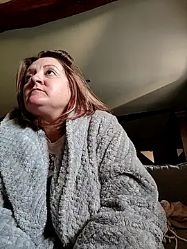 lady charlyne online show from September 30, 2025, 7:13 am