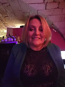 lady charlyne online show from June 5, 2026, 7:41 pm