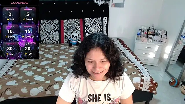 Snapshot of soniafuckboobs chatting on February 9, 2026, 12:20 pm soniafuckboobs online show from February 9, 2026, 12:20 pm