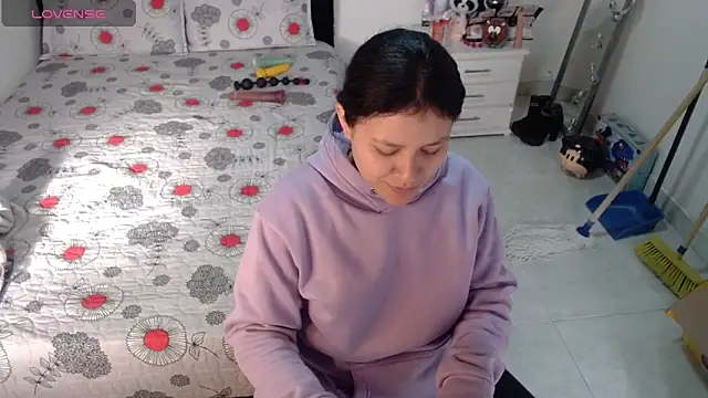 soniafuckboobs online show from April 1, 2026, 12:17 pm