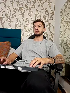 Michael magno online show from April 7, 2026, 4:18 pm