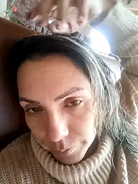 Chantal hott online show from October 2, 2025, 8:05 pm