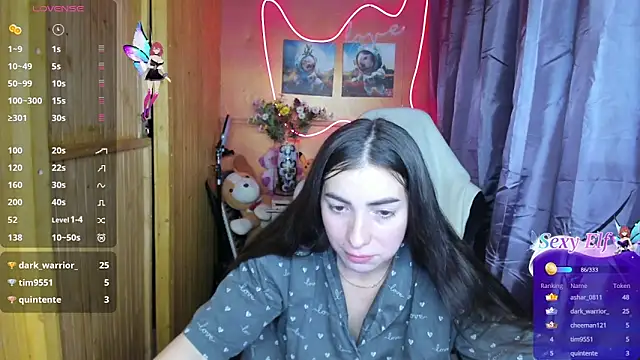 Snapshot of Fiery_Brunette_ chatting on December 24, 2024, 8:00 am Fiery Brunette online show from December 24, 2024, 8:00 am