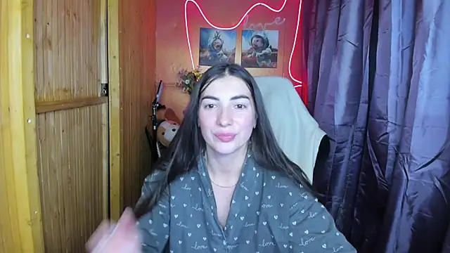 Snapshot of Fiery_Brunette_ chatting on December 26, 2024, 8:50 am Fiery Brunette online show from December 26, 2024, 8:50 am