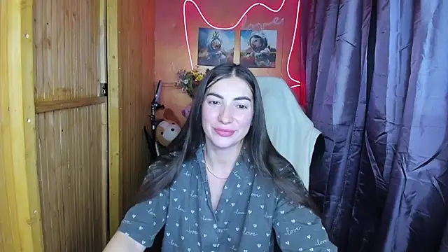 Snapshot of Fiery_Brunette_ chatting on December 26, 2024, 2:59 pm Fiery Brunette online show from December 26, 2024, 2:59 pm