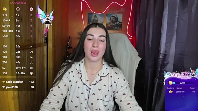 Snapshot of Fiery_Brunette_ chatting on December 31, 2024, 2:51 am Fiery Brunette online show from December 31, 2024, 2:51 am