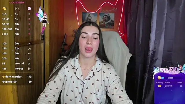 Snapshot of Fiery_Brunette_ chatting on December 31, 2024, 8:59 am Fiery Brunette online show from December 31, 2024, 8:59 am