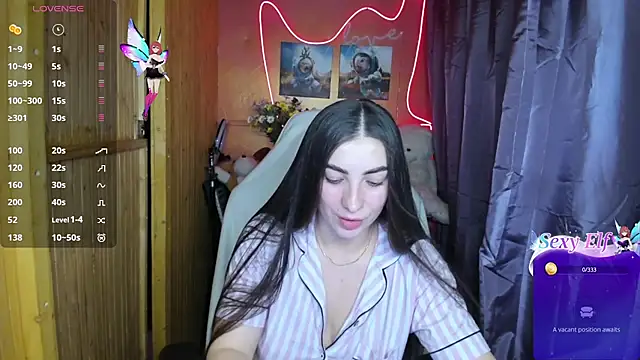 Snapshot of Fiery_Brunette_ chatting on January 12, 2025, 7:00 am Fiery Brunette online show from January 12, 2025, 7:00 am