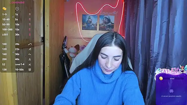 Snapshot of Fiery_Brunette_ chatting on February 6, 2025, 8:39 am Fiery Brunette online show from February 6, 2025, 8:39 am