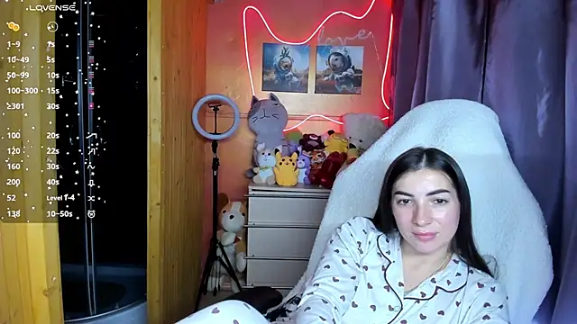 Snapshot of Fiery_Brunette_ chatting on September 29, 2025, 5:51 pm Fiery Brunette online show from September 29, 2025, 5:51 pm