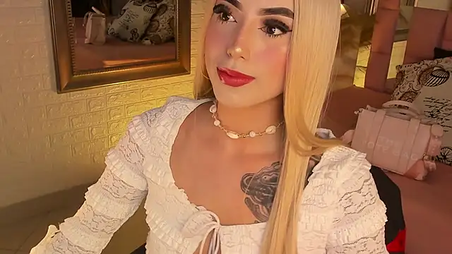 Snapshot of catalina__23 chatting on December 26, 2024, 9:37 pm catalina 23 online show from December 26, 2024, 9:37 pm