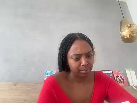 Snapshot of ChocolateCakeQueen chatting on July 23, 2026, 2:04 pm ChocolateCakeQueen online show from July 23, 2026, 2:04 pm