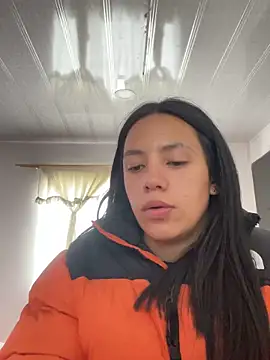 hannahb-e online show from February 15, 2026, 4:58 pm