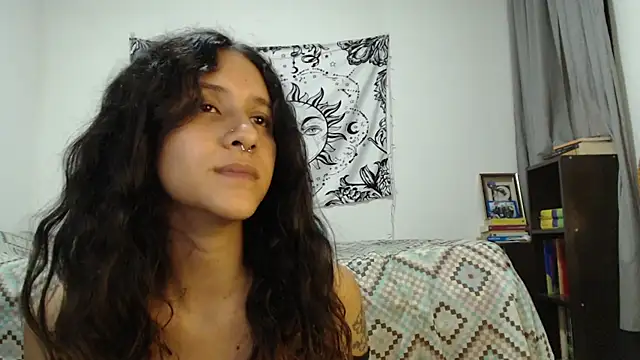 Snapshot of AlinaWoolf_ chatting on February 9, 2025, 7:16 am AlinaWoolf  online show from February 9, 2025, 7:16 am