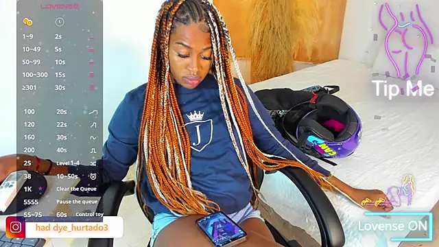 Snapshot of shenielxx chatting on February 20, 2026, 1:55 pm shenielxx online show from February 20, 2026, 1:55 pm