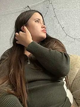 Snapshot of Angel__lika chatting on February 12, 2025, 9:42 am Angel  lika online show from February 12, 2025, 9:42 am