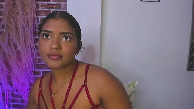 sharlot evans  online show from February 25, 2026, 2:59 pm