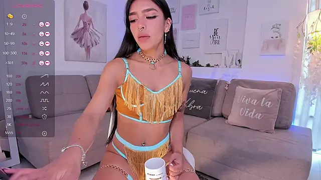 Snapshot of Michelle_se chatting on December 28, 2024, 9:19 pm Michelle se online show from December 28, 2024, 9:19 pm